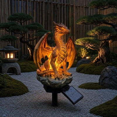 ✨LETZTER TAG – 50 % RABATT🐉💥 Solar-Drachen-Gartenstatue mit Licht – Goldglut-Fantasy-Deko für draußen